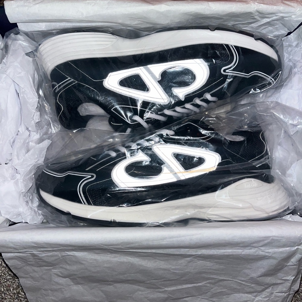 Dior B30
